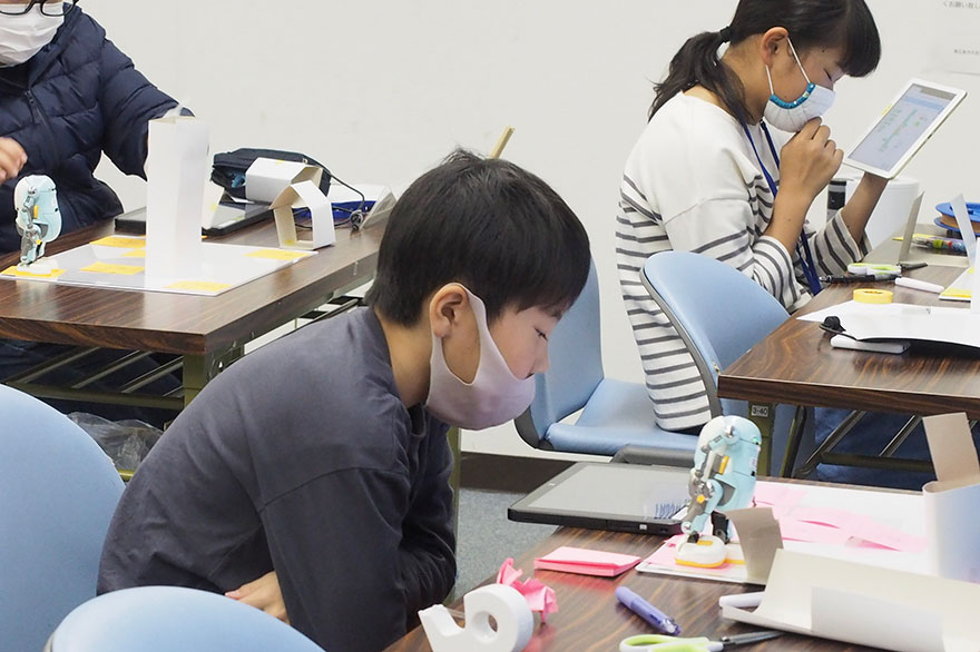 広島県東広島市教育委員会　めざせ未来のノーベル賞教室